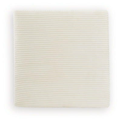 Lindyn Living Room Set