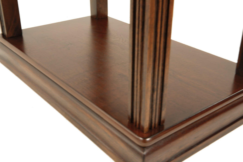 Mesa auxiliar Breegin junto al sillón