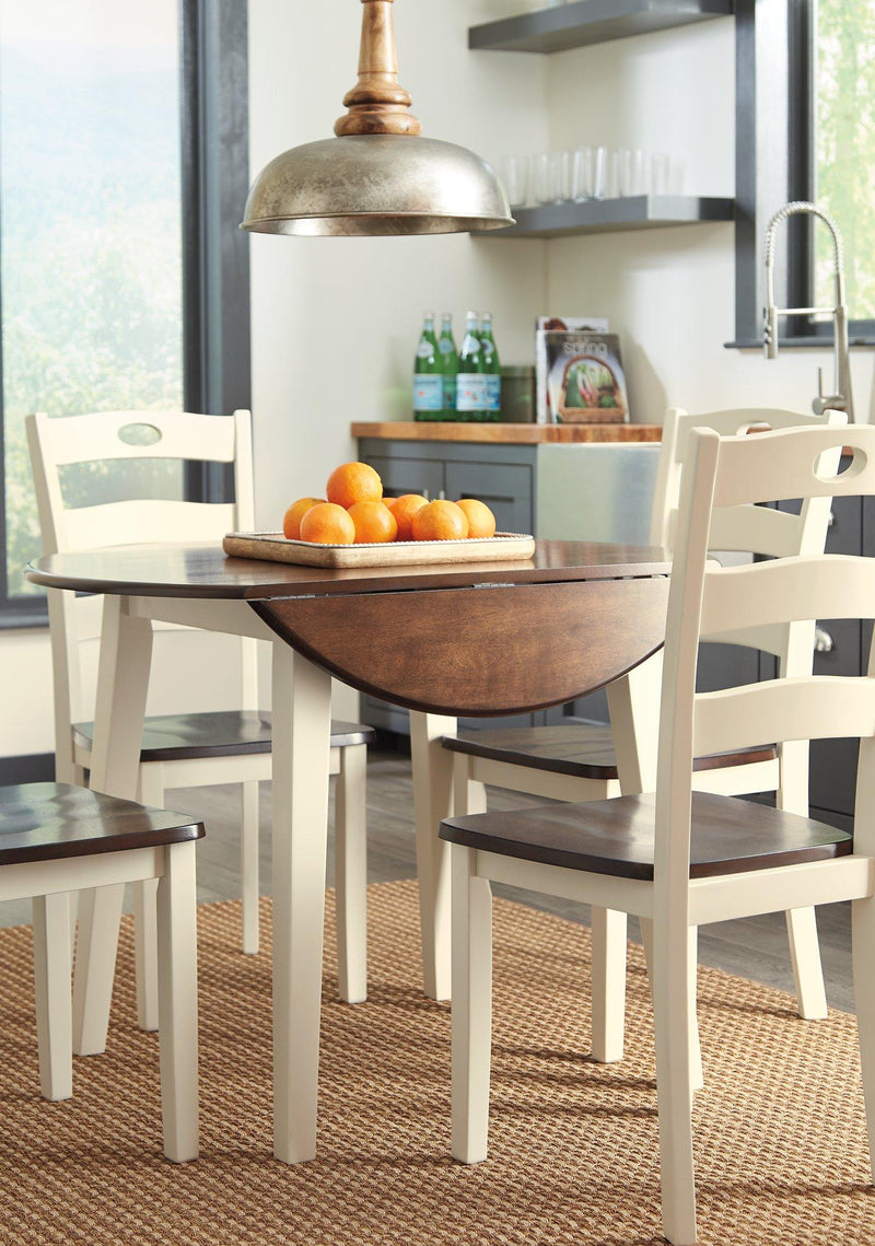 Juego de comedor Woodanville