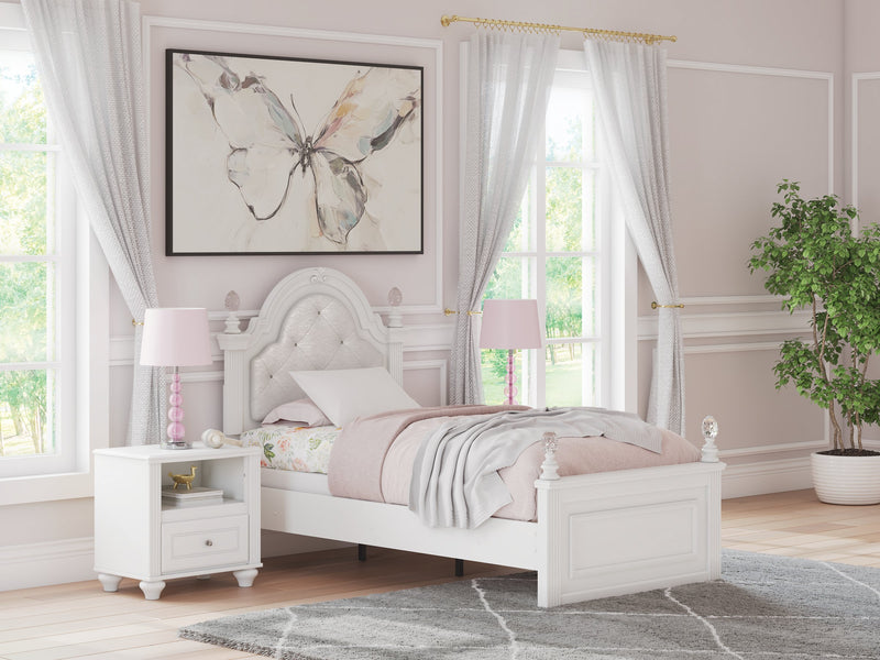 Cama tapizada Kozlani