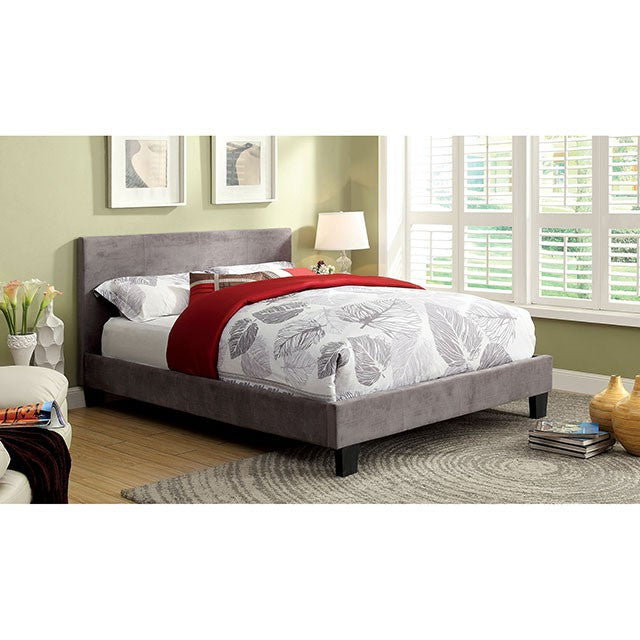 Winn Park Cal.King Bed White