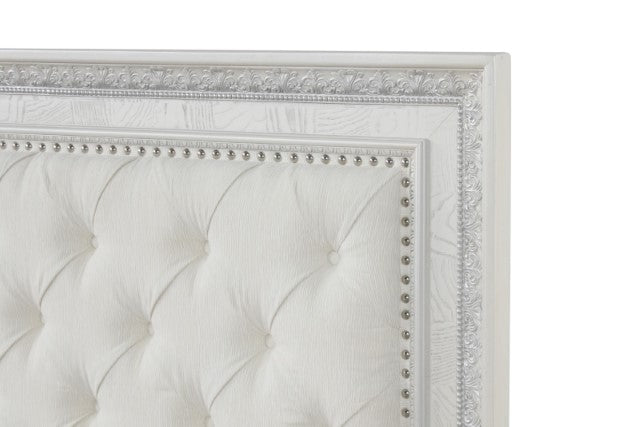 Stella Mia 4 Pc Queen Bedroom Set White